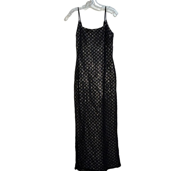 Jessica McClintock Dresses & Skirts - Jessica McClintock long formal dress black and silver size 8